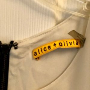 Alice + Olivia silk b/w dress ruched w/zipper s